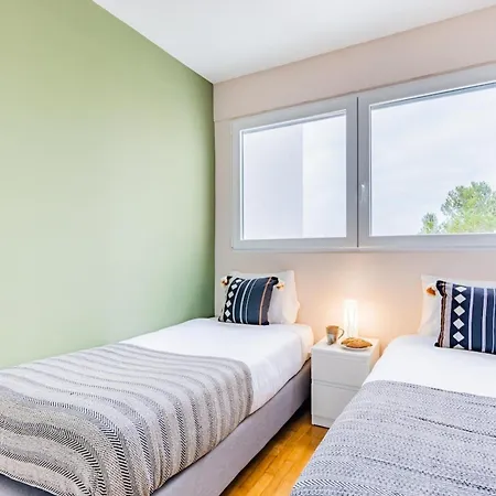 Prestige Flat *